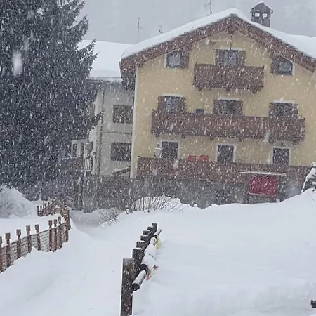 아파트 Livio & Gianna 코네